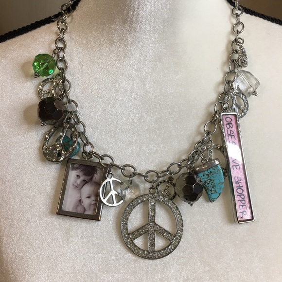 FASHION NECKLACE - Picture 8 of 9